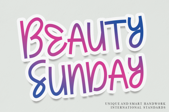 Beauty Sunday: The Friendly Display Font That Brings Life to Design
